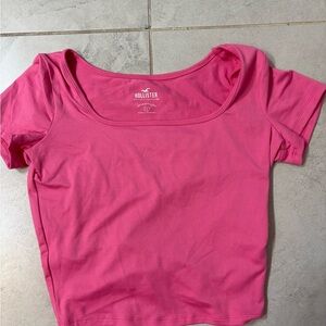 Hollister Women's Pink Top
